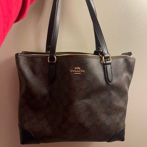 Coach handbag